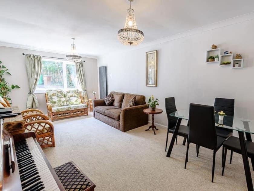 Forest Side Cottage Nottingham Extérieur photo