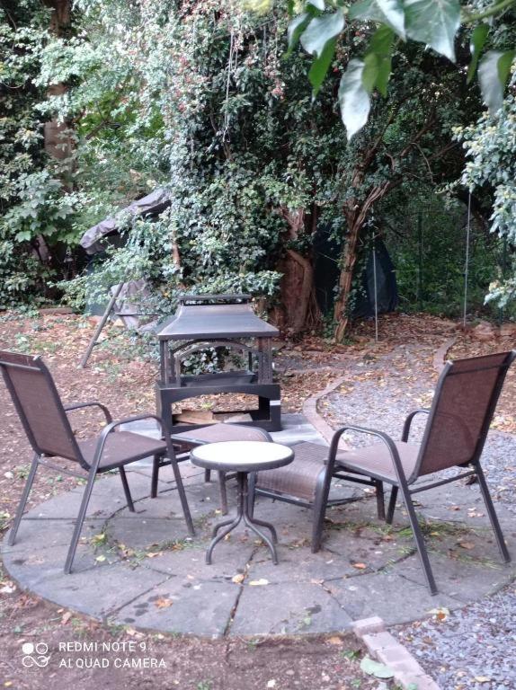 Forest Side Cottage Nottingham Extérieur photo